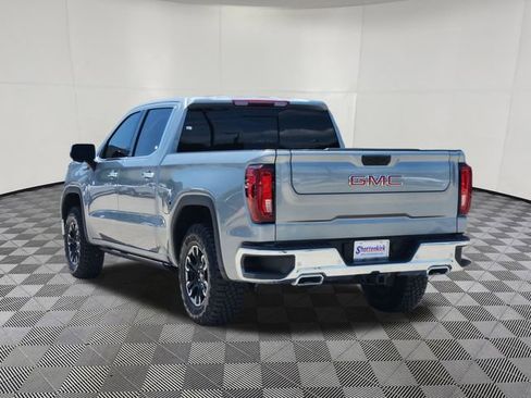 Used 2024 GMC Sierra 1500 SLT AWD/4WD image 4
