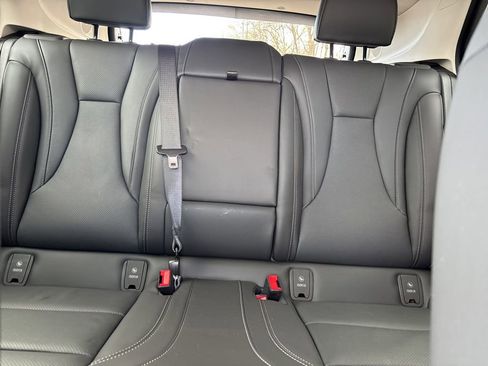 Used 2023 Buick Envision Essence AWD/4WD image 26