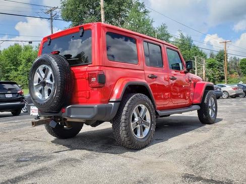 Used 2018 Jeep Wrangler Unlimited Sahara w/ Dual Top Group AWD/4WD image 7
