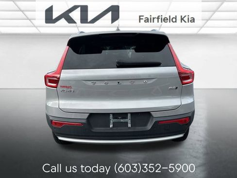 Used 2023 Volvo XC40 B5 Plus w/ Driver Assist Package image 4