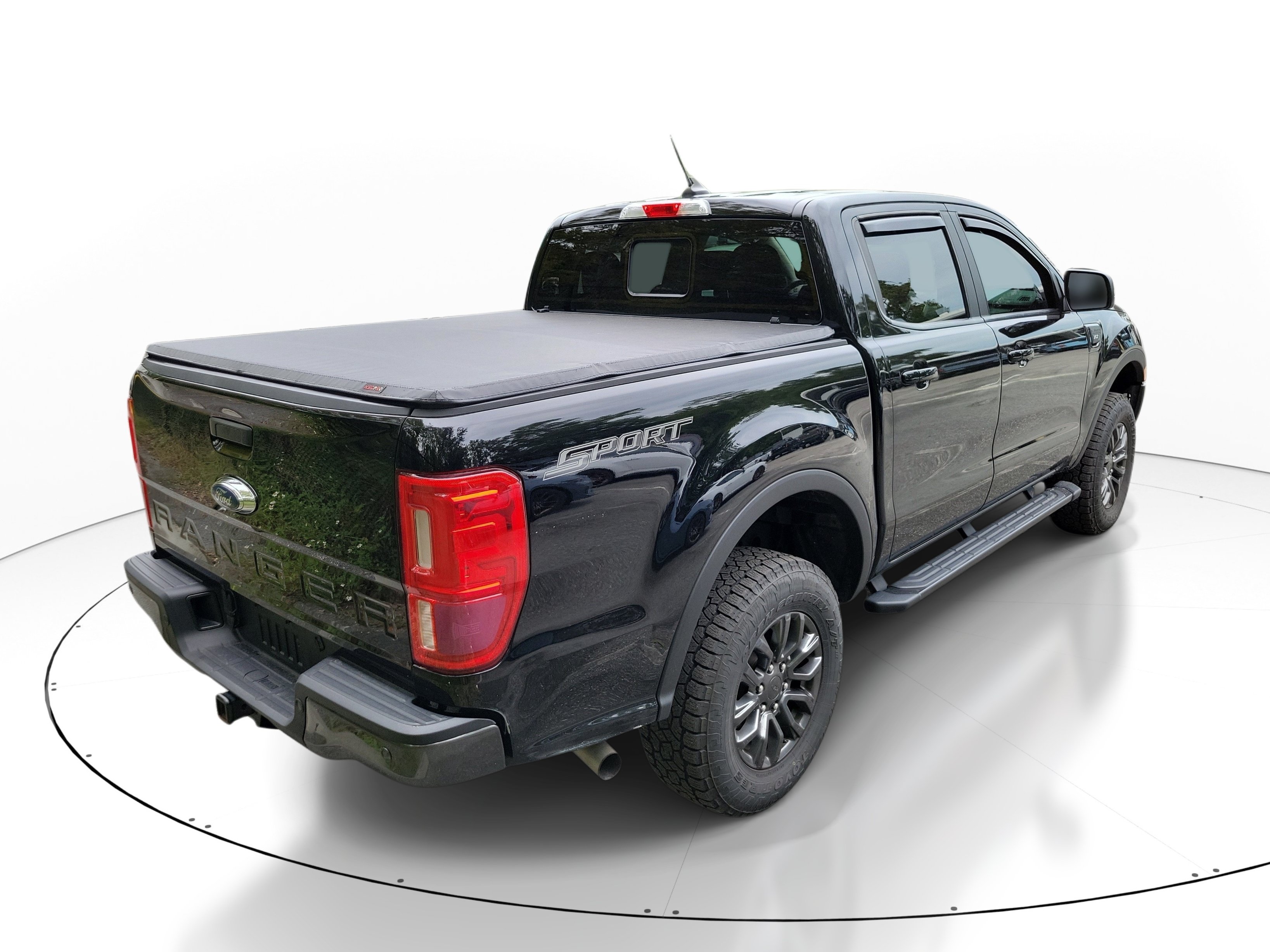 Used 2023 Ford Ranger XLT w/ Equipment Group 302A High RWD image 2