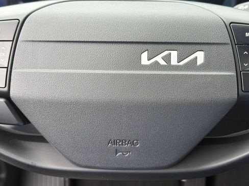 New 2026 Kia Sportage EX FWD image 21