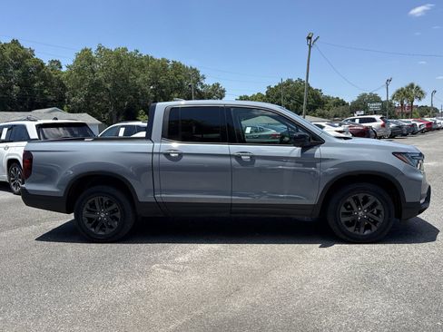 Used 2024 Honda Ridgeline Sport image 6