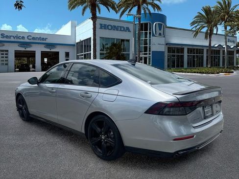 Used 2023 Honda Accord Sport image 6