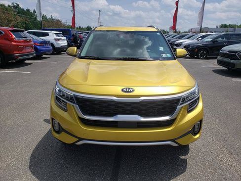 Certified 2021 Kia Seltos SX w/ SX Sunroof Package AWD/4WD image 10