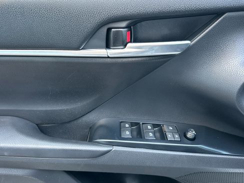Certified 2020 Toyota Camry LE w/ Fleet Convenience Package FWD image 11