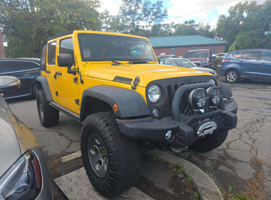 Used 2015 Jeep Wrangler Unlimited Sport w/ Quick Order Package 24S AWD/4WD image 13