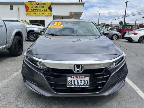 Used 2020 Honda Accord EX image 32