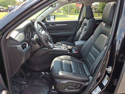 Used 2025 MAZDA CX-5 AWD 2.5 S w/ Preferred Package image 13