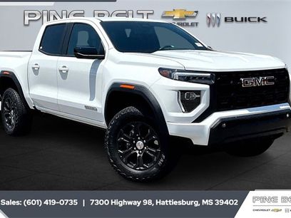 Used 2024 GMC Canyon Elevation w/ Convenience Package