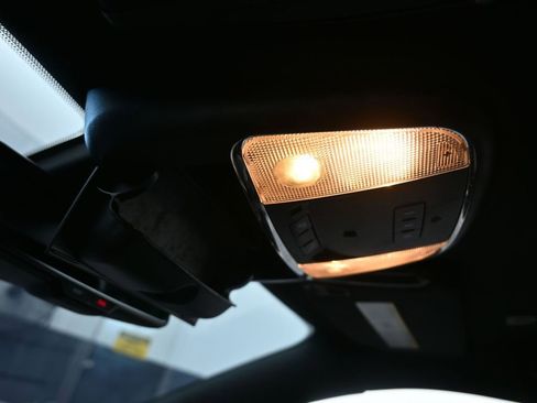 Used 2022 Dodge Charger SRT Hellcat image 27