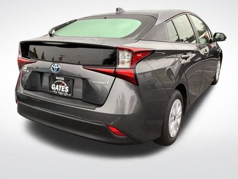 Used 2022 Toyota Prius LE FWD image 9