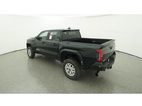 New 2025 Toyota Tacoma SR5 image 5