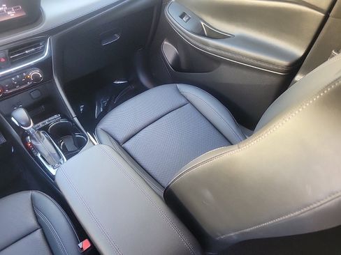 Used 2024 Buick Encore GX Sport Touring w/ Experience Buick Package image 16