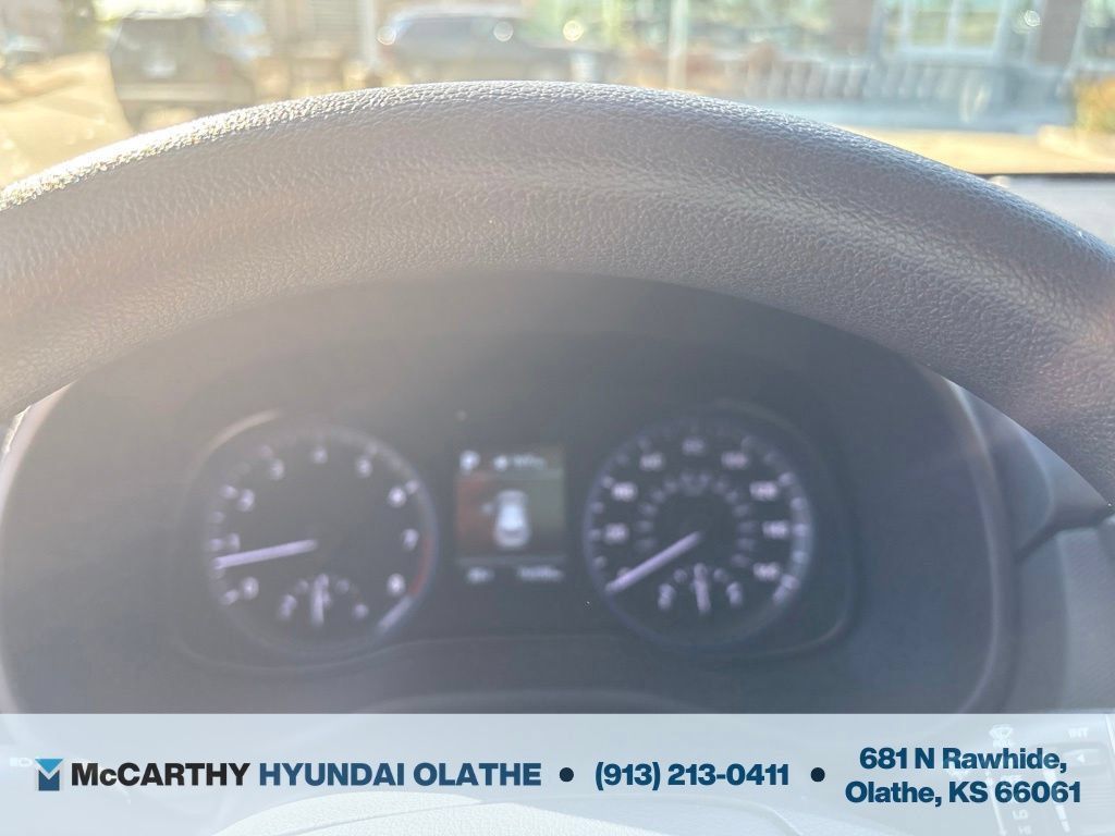 Used 2018 Hyundai Kona SE AWD/4WD image 3