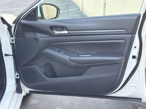 Used 2021 Nissan Altima 2.5 S w/ Driver Assist Package image 31