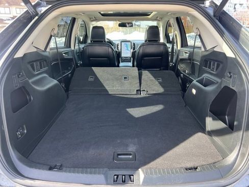 Certified 2022 Ford Edge SEL w/ Convenience Package image 32