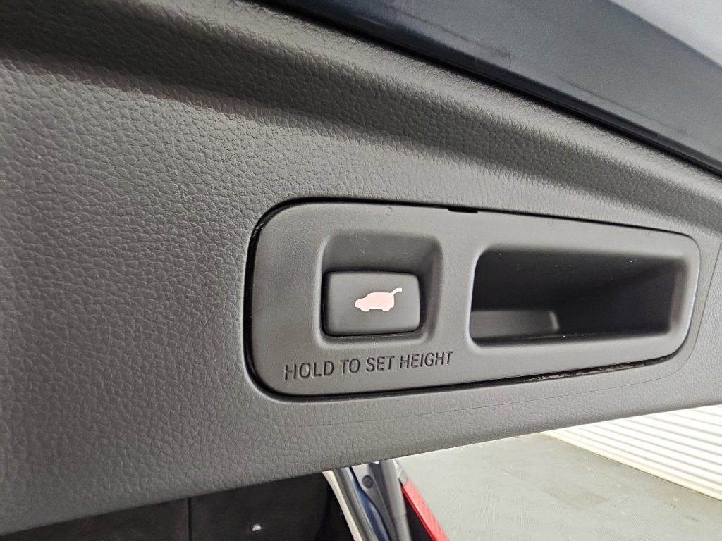 Used 2024 Honda CR-V EX-L image 34