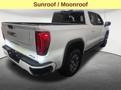 Used 2025 GMC Sierra 1500 AT4 w/ Technology Package image 5