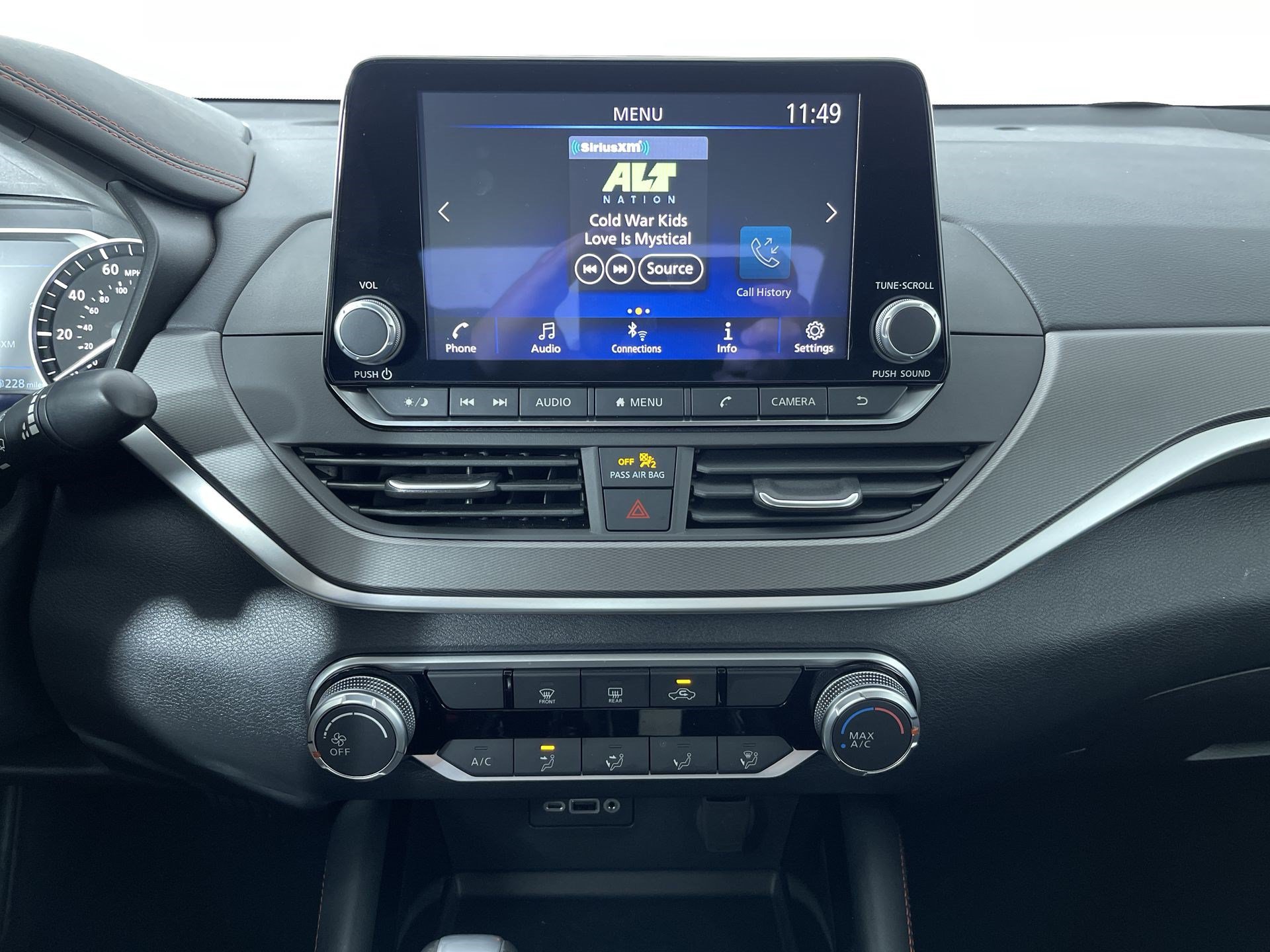 Certified 2025 Nissan Altima 2.5 SR AWD/4WD image 18