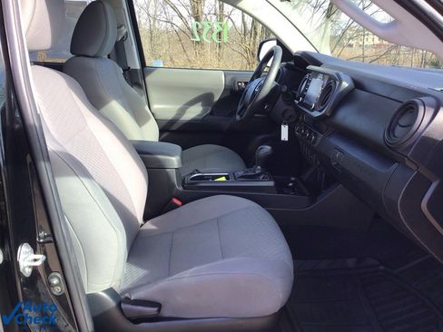 Used 2023 Toyota Tacoma SR image 19