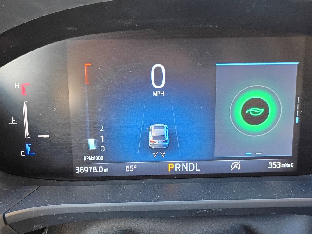 Used 2025 Ford Escape ST-Line AWD/4WD image 25