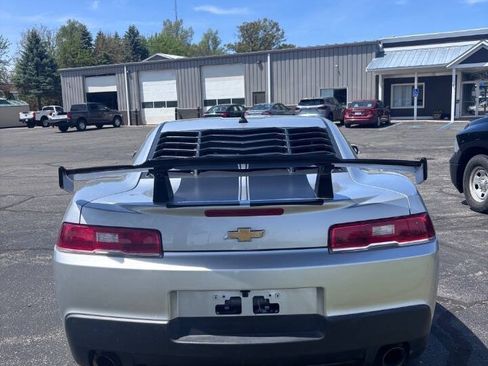 Used 2015 Chevrolet Camaro LT w/ 1LT Preferred Package RWD image 7