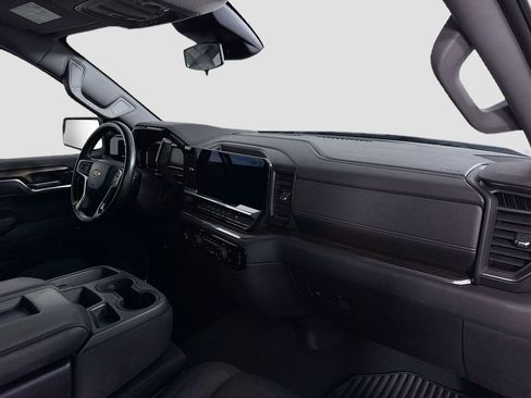 Used 2023 Chevrolet Silverado 1500 LT image 31