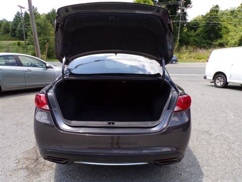 Used 2015 Chrysler 200 C w/ Navigation & Sound Group I image 43