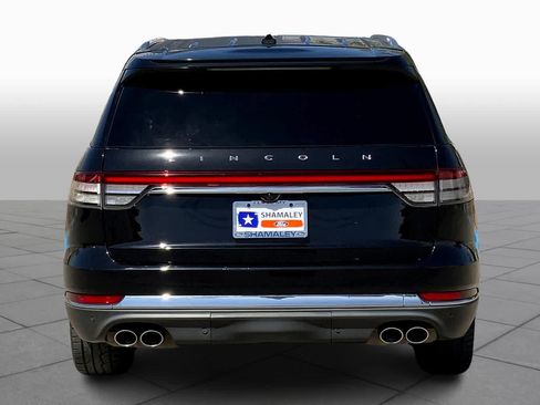 Used 2020 Lincoln Aviator Reserve w/ Equipment Group 202A AWD/4WD image 5