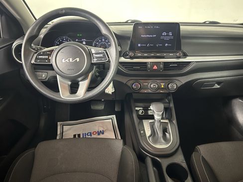 Certified 2024 Kia Forte LXS image 43