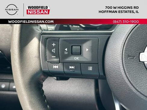 Certified 2025 Nissan Pathfinder SV w/ SV Premium Package AWD/4WD image 38
