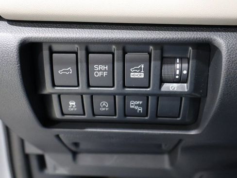 Used 2023 Subaru Forester Limited image 34