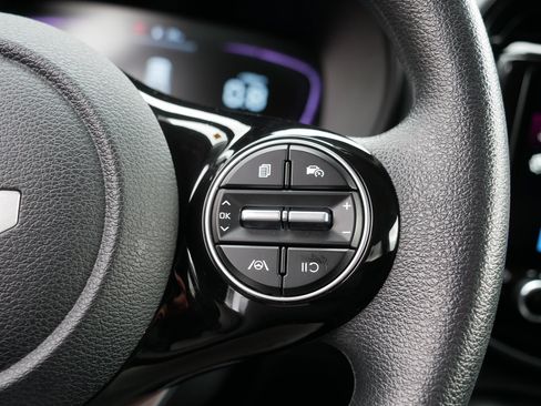 Certified 2024 Kia Soul S FWD image 29