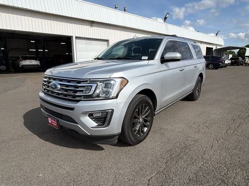 Used 2019 Ford Expedition Max Limited AWD/4WD image 2