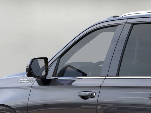 New 2026 Chevrolet Suburban High Country w/ Sun And Tow Package image 12