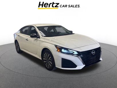 Used 2025 Nissan Altima 2.5 SV