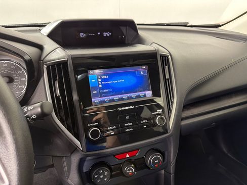 Used 2019 Subaru Crosstrek 2.0i AWD/4WD image 15