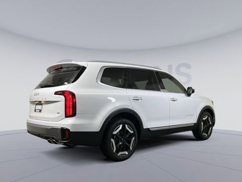 New 2025 Kia Telluride S image 5