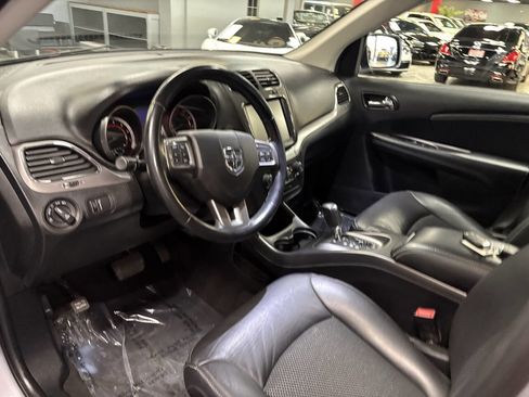 Used 2019 Dodge Journey Crossroad w/ Nav & Sun Group image 62