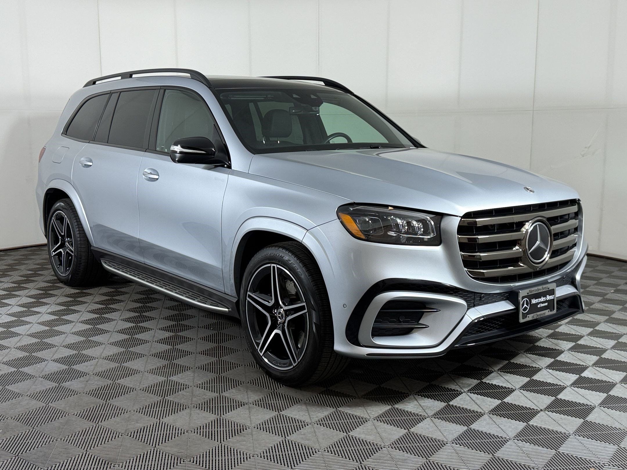 Certified 2024 Mercedes-Benz GLS 450 4MATIC image 7