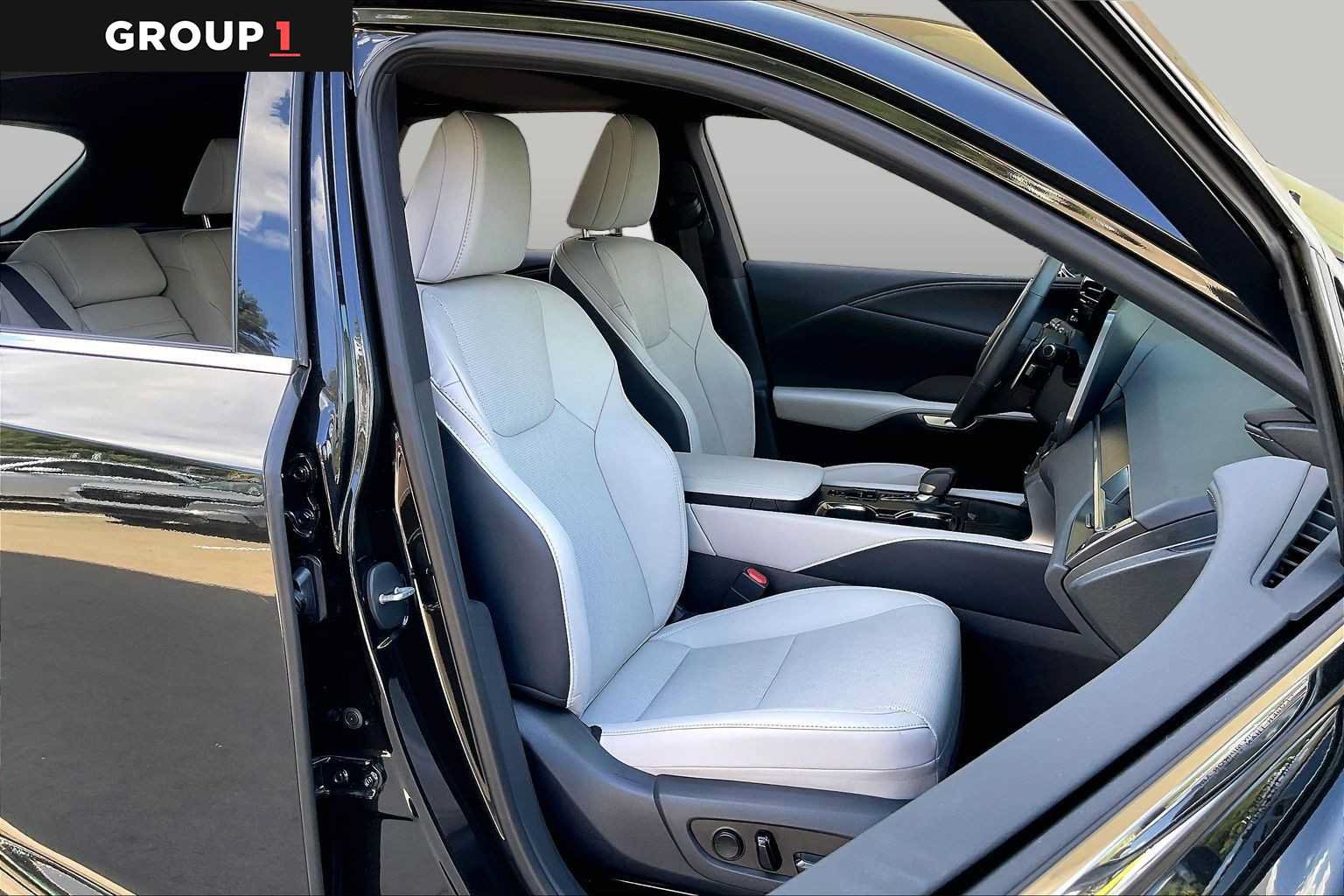 Used 2026 Lexus RX 350 Premium Plus w/ Convenience Package FWD image 8