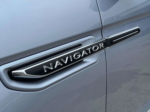 Used 2019 Lincoln Navigator L Black Label AWD/4WD image 14