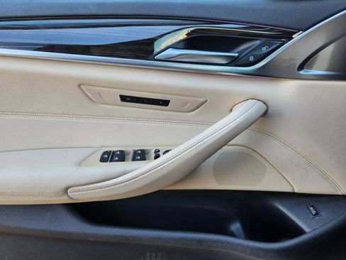 Used 2018 BMW 530i image 21
