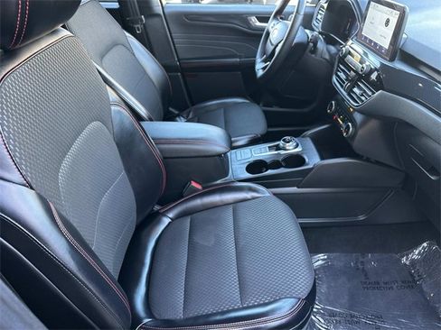 Used 2024 Ford Escape ST-Line image 26