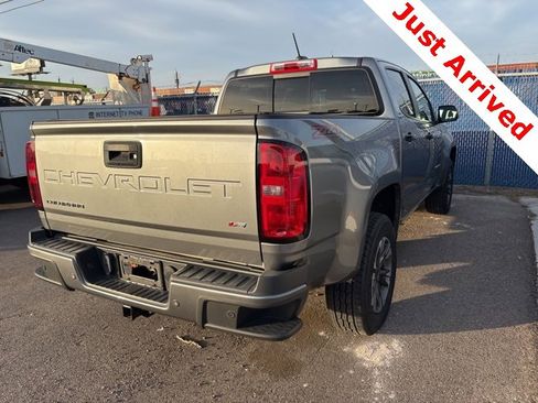 Used 2022 Chevrolet Colorado Z71 image 11