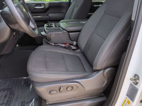 Used 2024 Chevrolet Silverado 2500 Custom w/ Custom Value Package AWD/4WD image 16