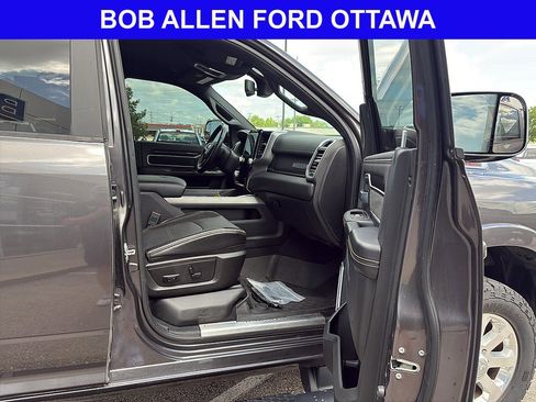 Used 2020 RAM 2500 Laramie AWD/4WD image 12