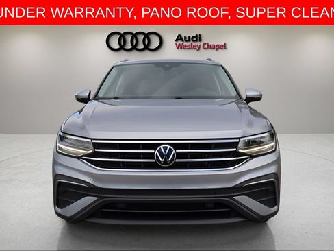 Used 2023 Volkswagen Tiguan SE w/ Panoramic Sunroof Package FWD image 8