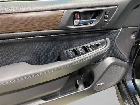 Used 2016 Subaru Legacy 2.5i Limited image 24